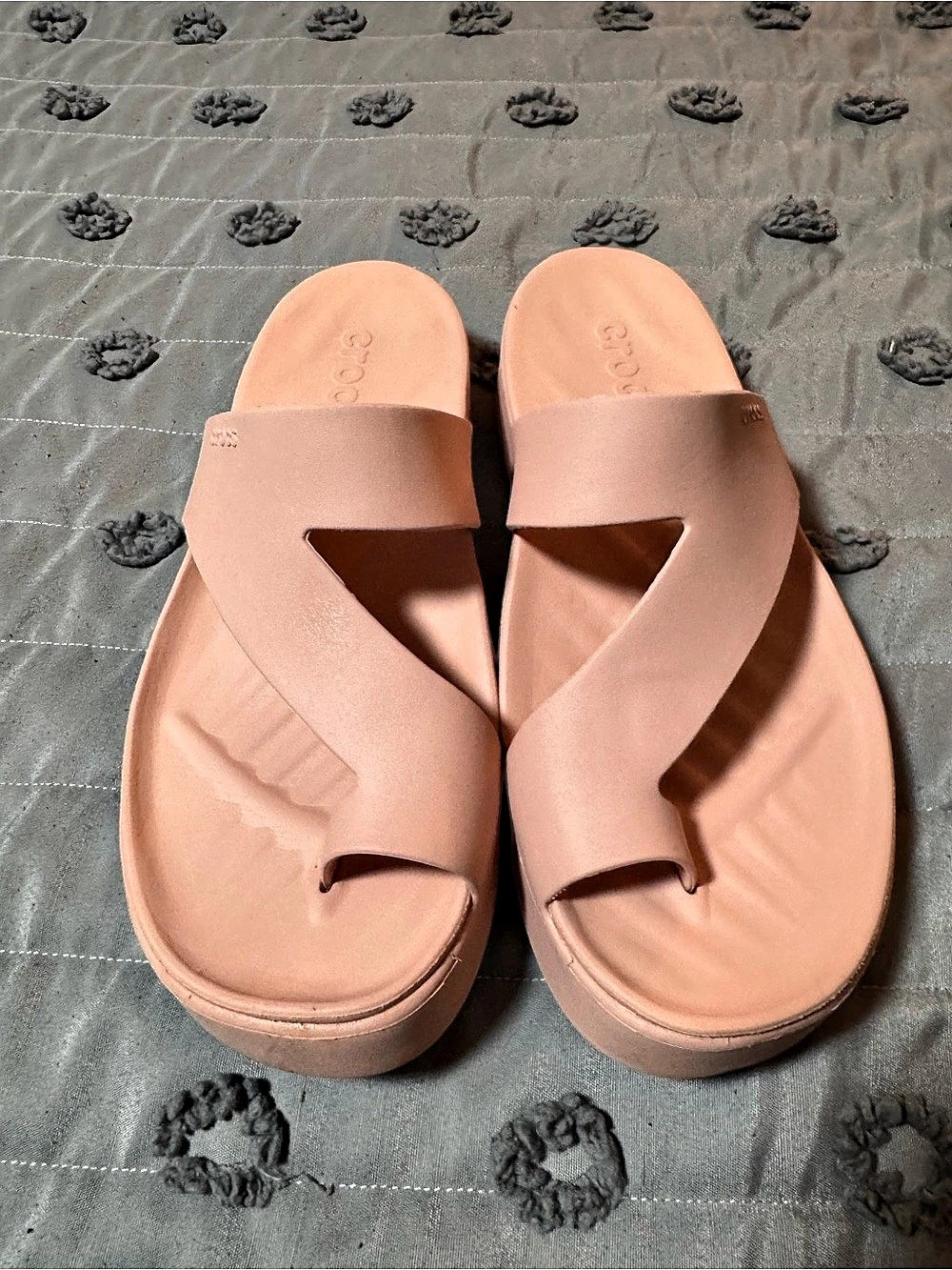 Crocs Getaway Platform Toe Loop Sandal Pink US 9